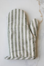 Load image into Gallery viewer, Striped Oven Mitt