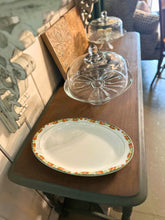 Load image into Gallery viewer, Vintage Olive Green Entry Way Table